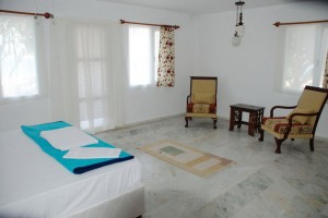 karaburun-pansiyon-1